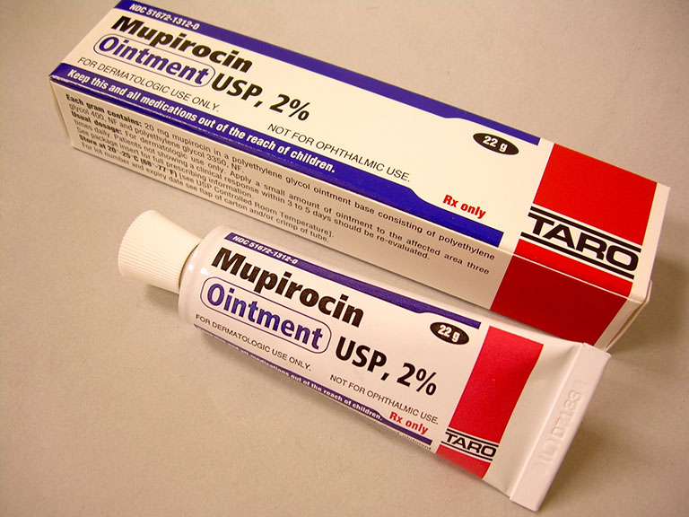 Thuốc Mupirocin: Công dụng, cách sử dụng và liều dùng